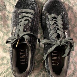 Size 8.5 - Puma - Fenty By Rihanna - Blue Velour Fashion Sneakers - Damage to He